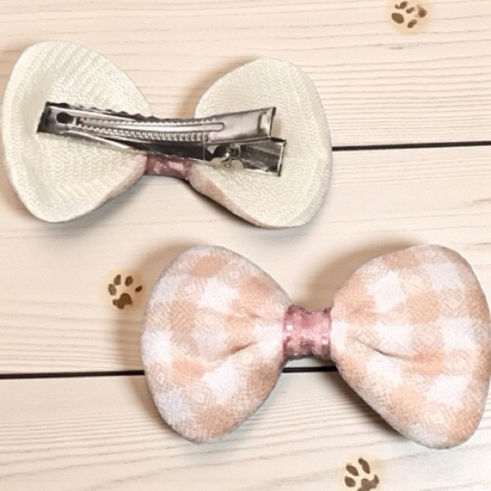 Ouchless!! Textured Clip On Pet Hair Bows - Picture 2 of 4